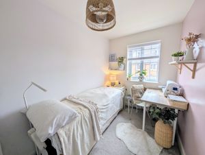 Photo 7- click for photo gallery